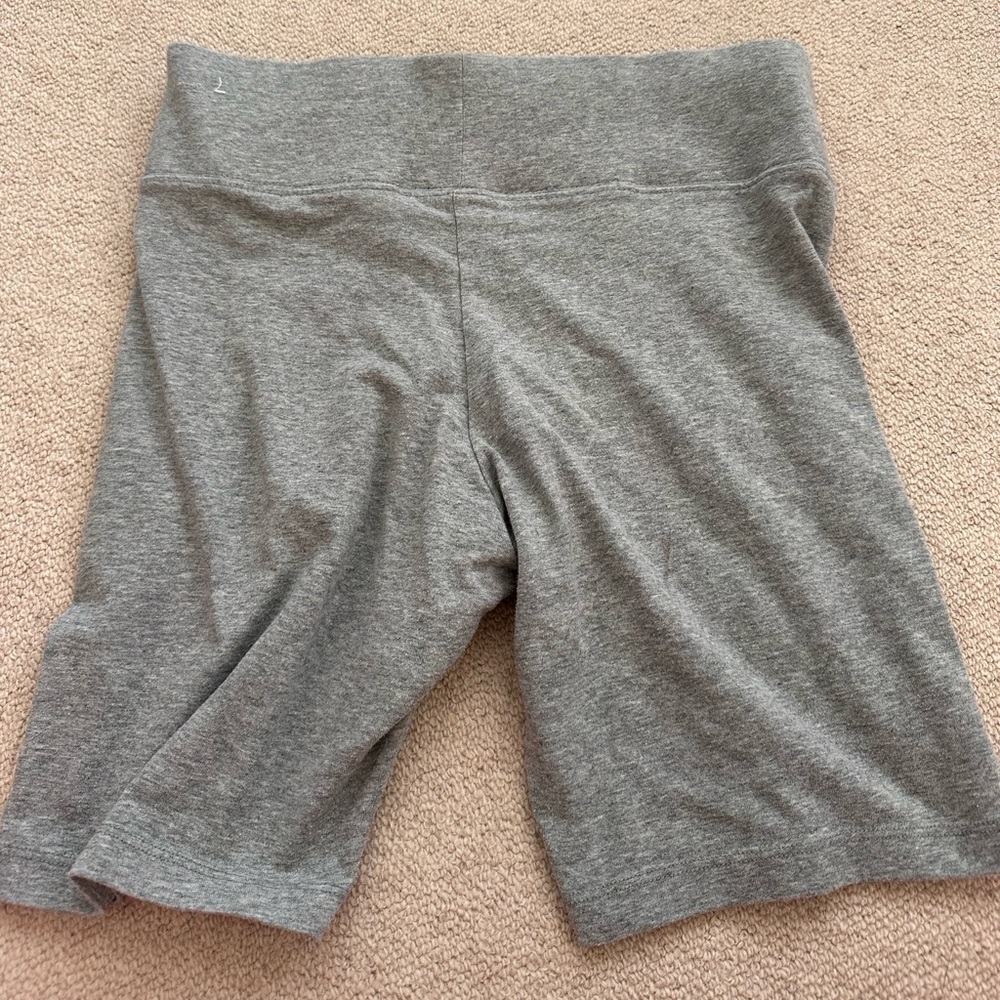 Nike Sports Wear Classic - Gray - Size Large
